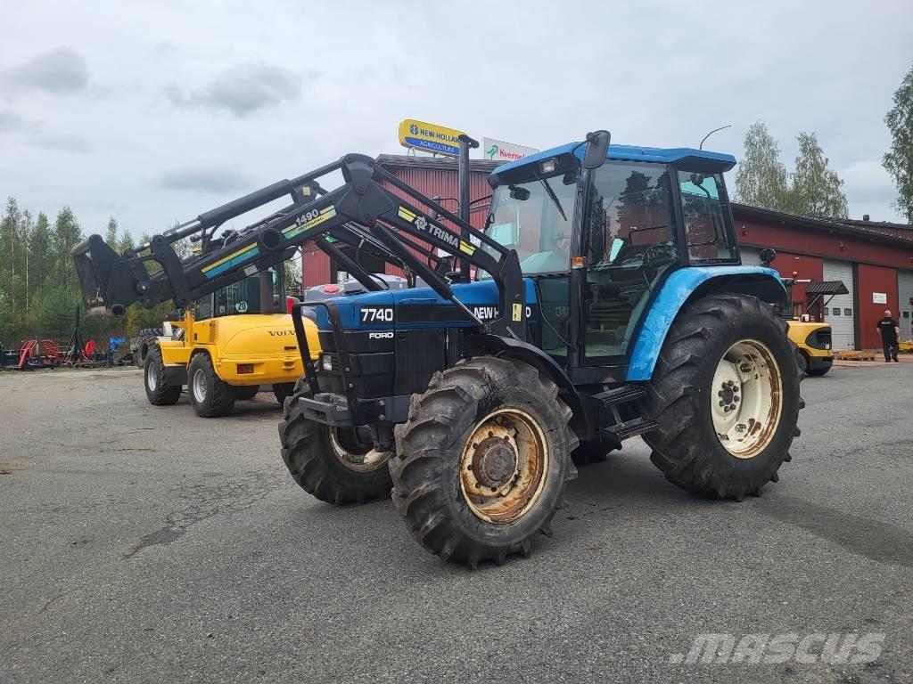 Ford 7740 DC Tractors