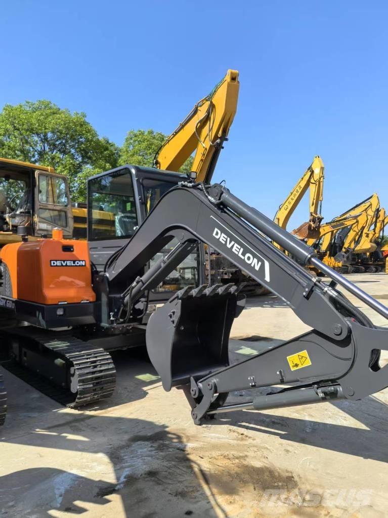 Develon DX60D Mini excavators < 7t (Mini diggers)