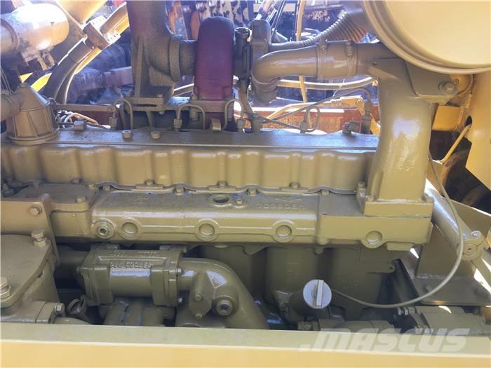 CAT D 6 D Crawler dozers