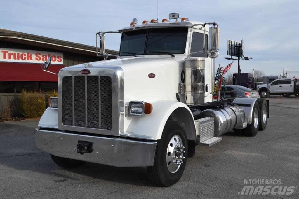 Peterbilt 367 Tractor Units