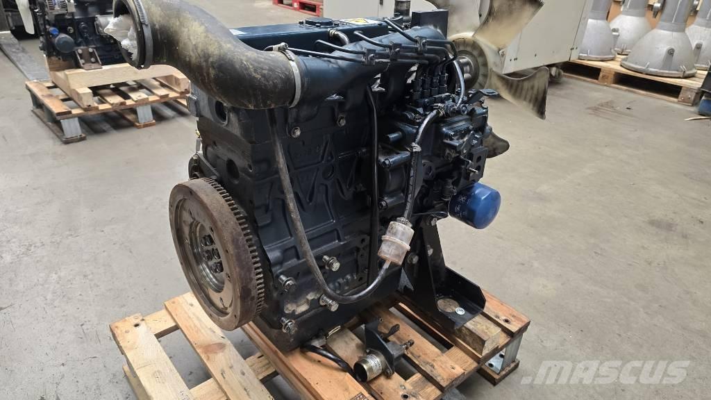 Kubota V 2203 Engines