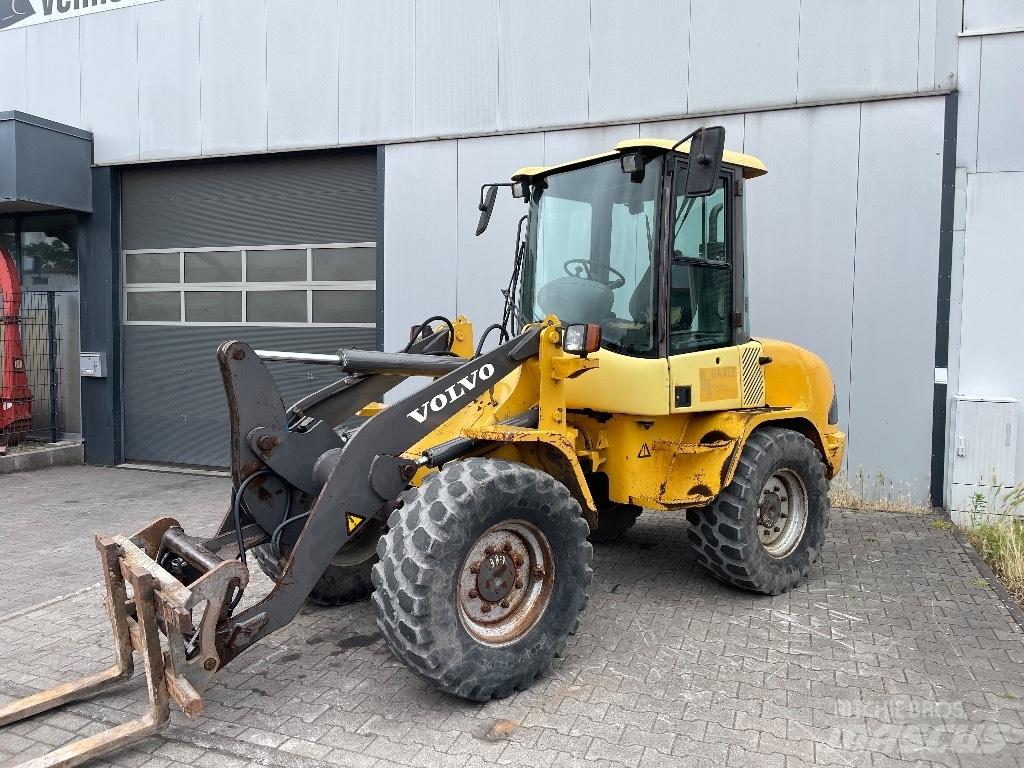 Volvo L 30 B Wheel loaders