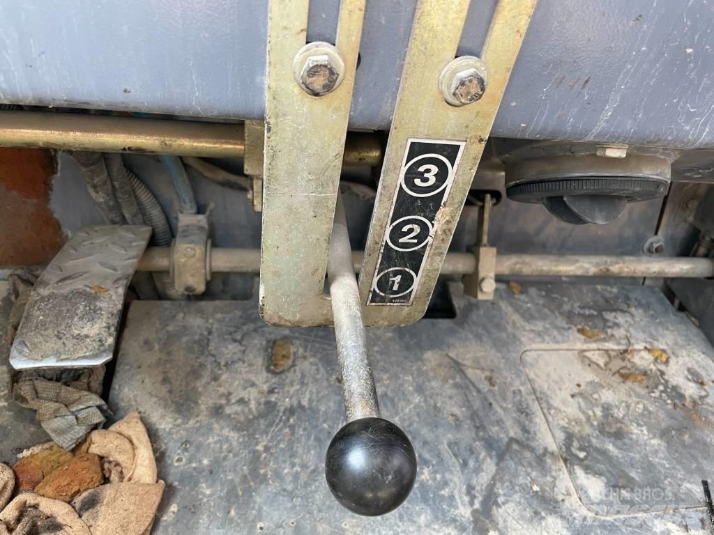 Hamm GRW 24 Pneumatic tired rollers
