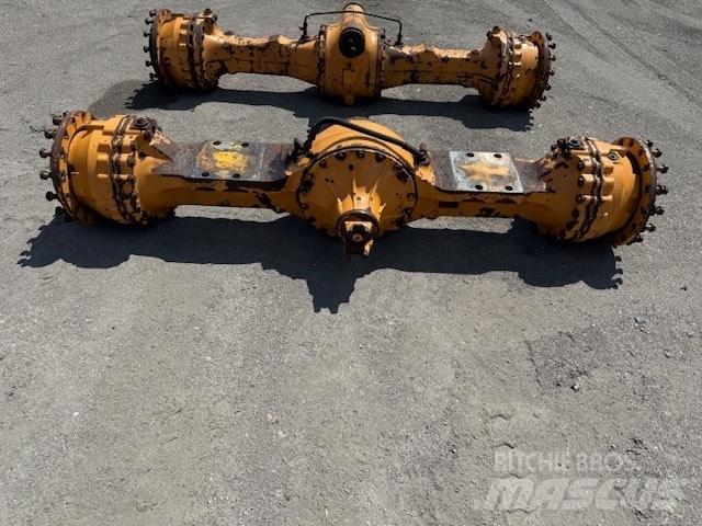 CASE 821 E AXLES Axles