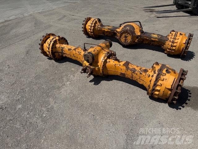 CASE 821 E AXLES Axles