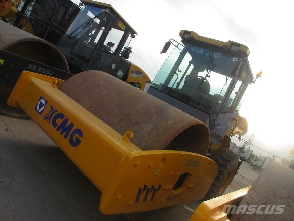 XCMG XS 263 J Single drum rollers