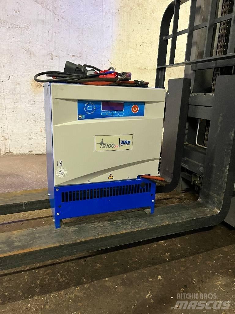 Jungheinrich ETM 325 Reach trucks