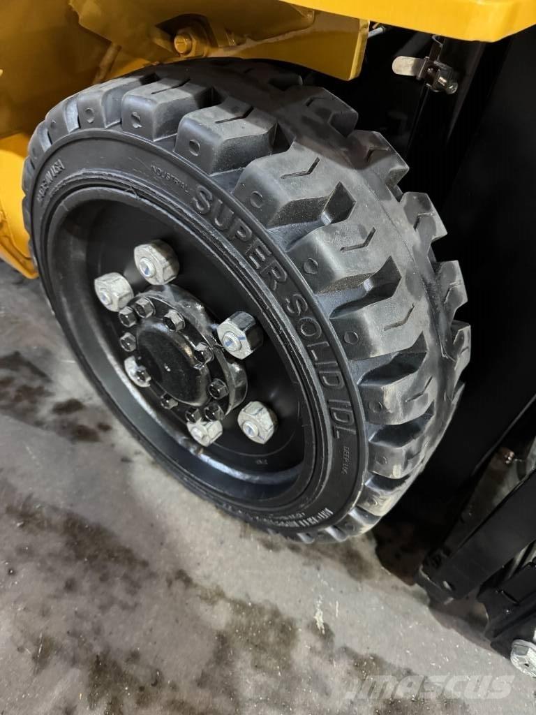 CAT FGC20N Forklift trucks - others