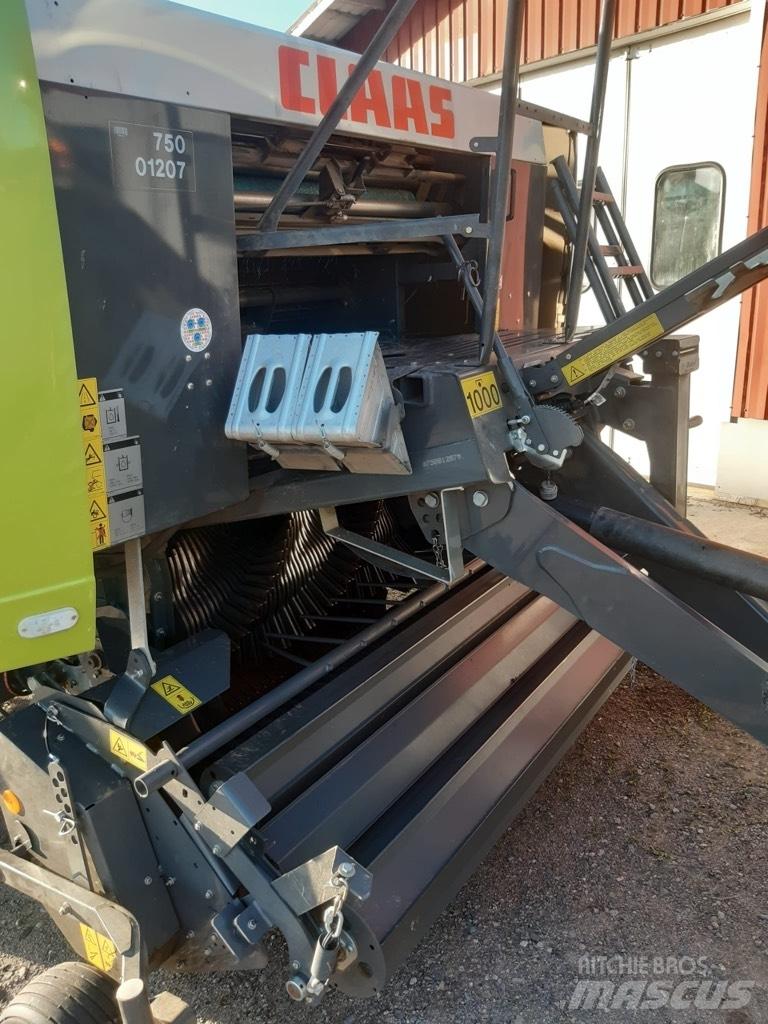 CLAAS 455 Round balers