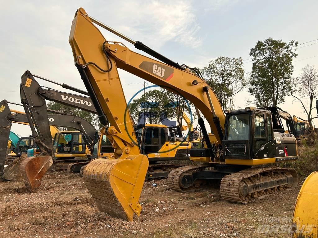 CAT 326D Crawler excavators