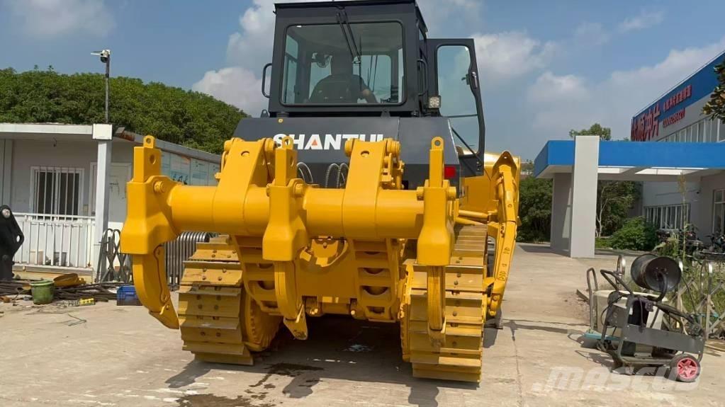 Shantui SD 22 Crawler dozers