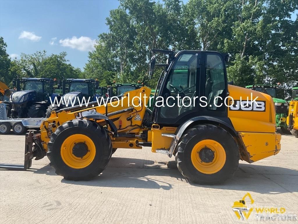 JCB TM 320 S Telehandlers for agriculture