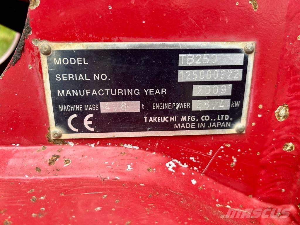 Takeuchi TB 250 Mini excavators < 7t (Mini diggers)
