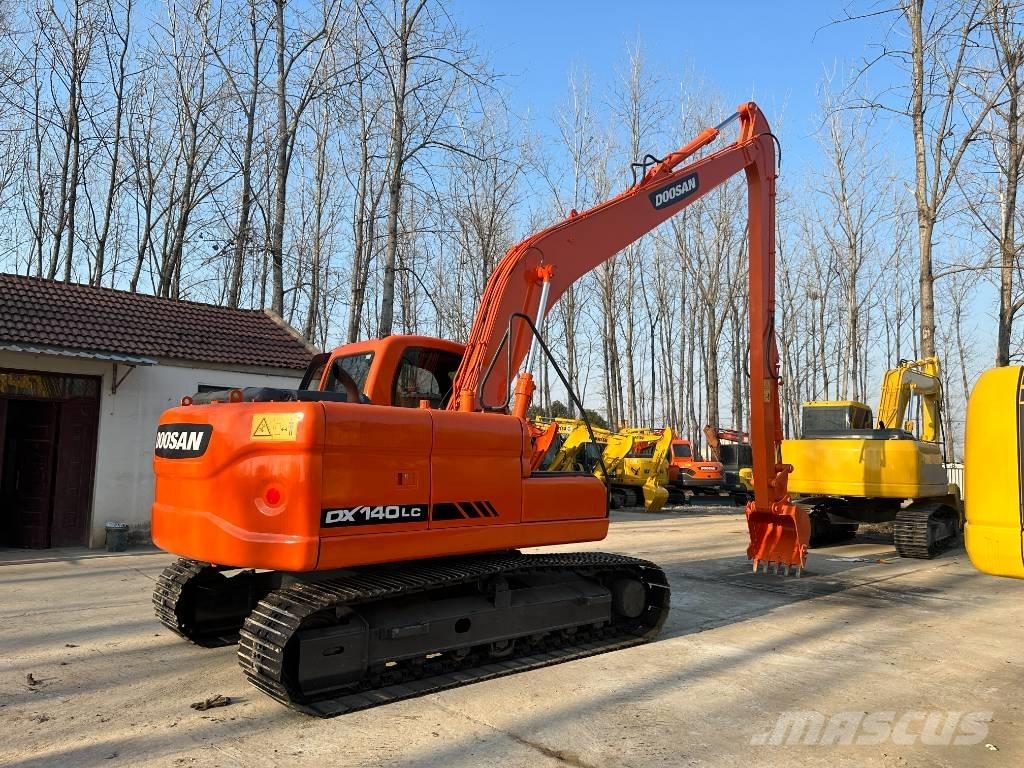 Doosan DX140LC Crawler excavators