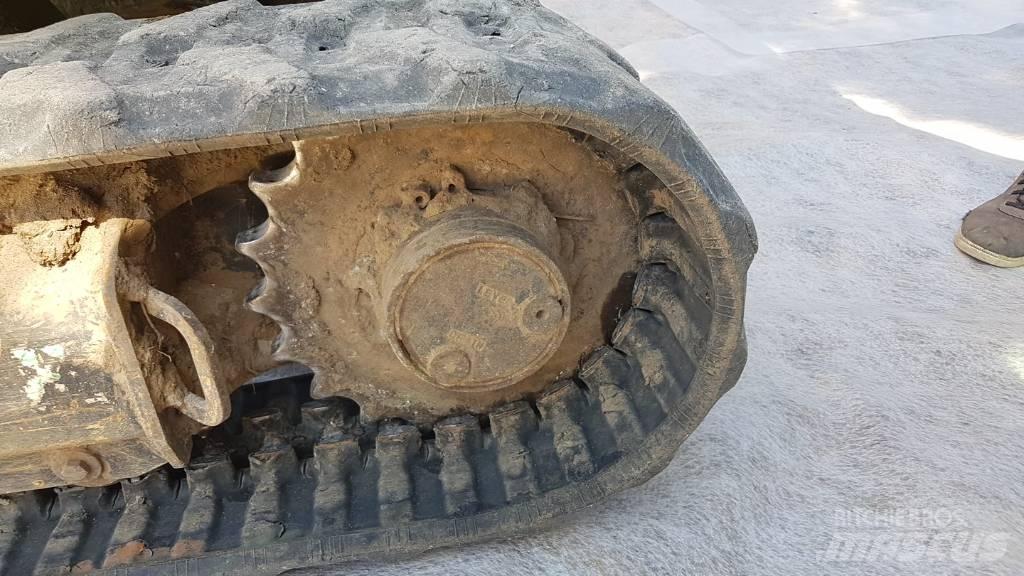 Komatsu PC24MR-5 Mini excavators < 7t (Mini diggers)