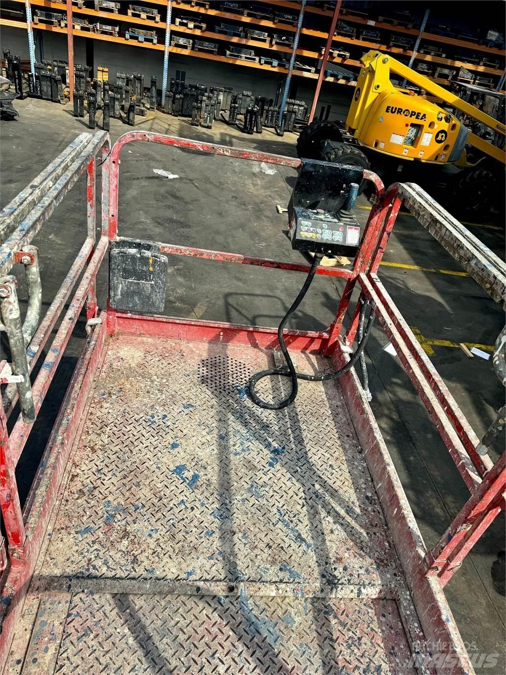 Haulotte C12DX Scissor lifts