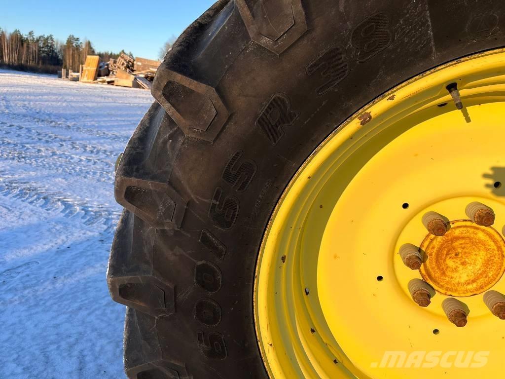 John Deere 6130 R Tractors