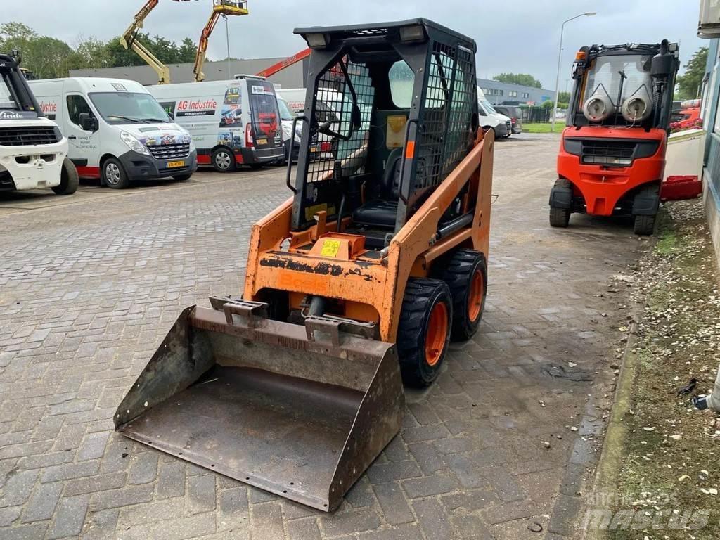 Bobcat S70 Skid steer loaders