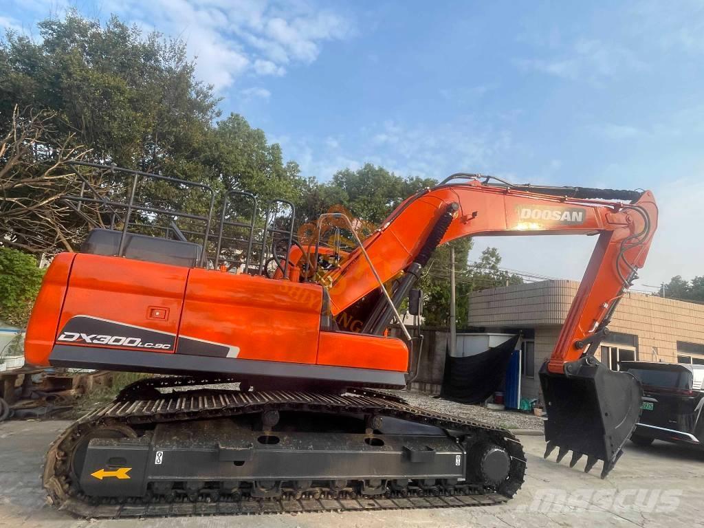 Doosan DX300LC-9C Crawler excavators