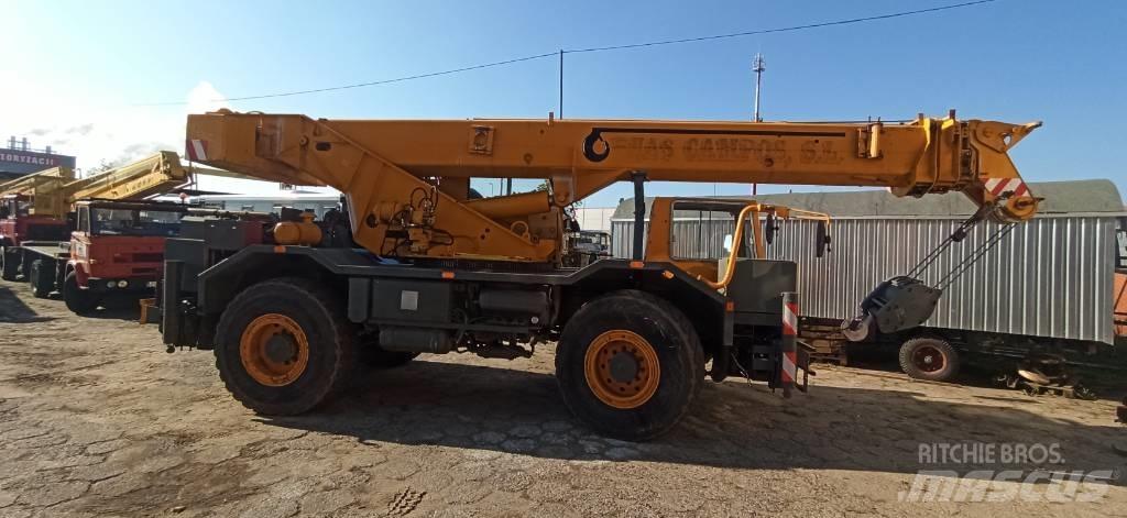 Liebherr 1030 Rough terrain cranes