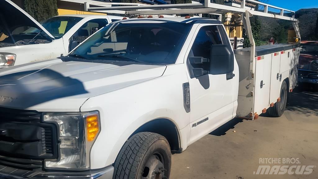Ford F 350 XL Pick up/Dropside