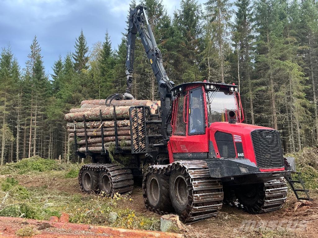 Komatsu 845 Forwarders
