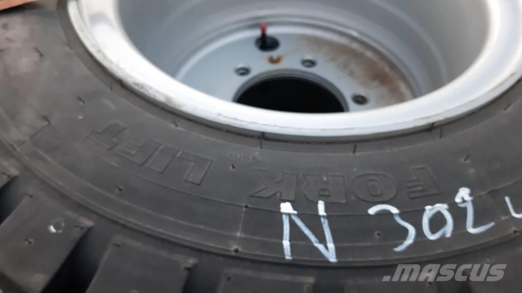 Mitas 7.50-15 Tyres, wheels and rims