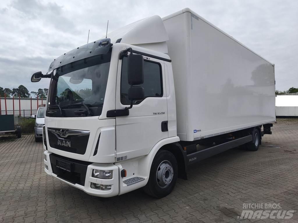 MAN TGL 12.250 Box body trucks
