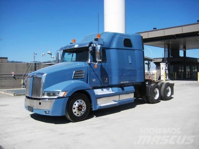 Western Star 5700 XE Tractor Units