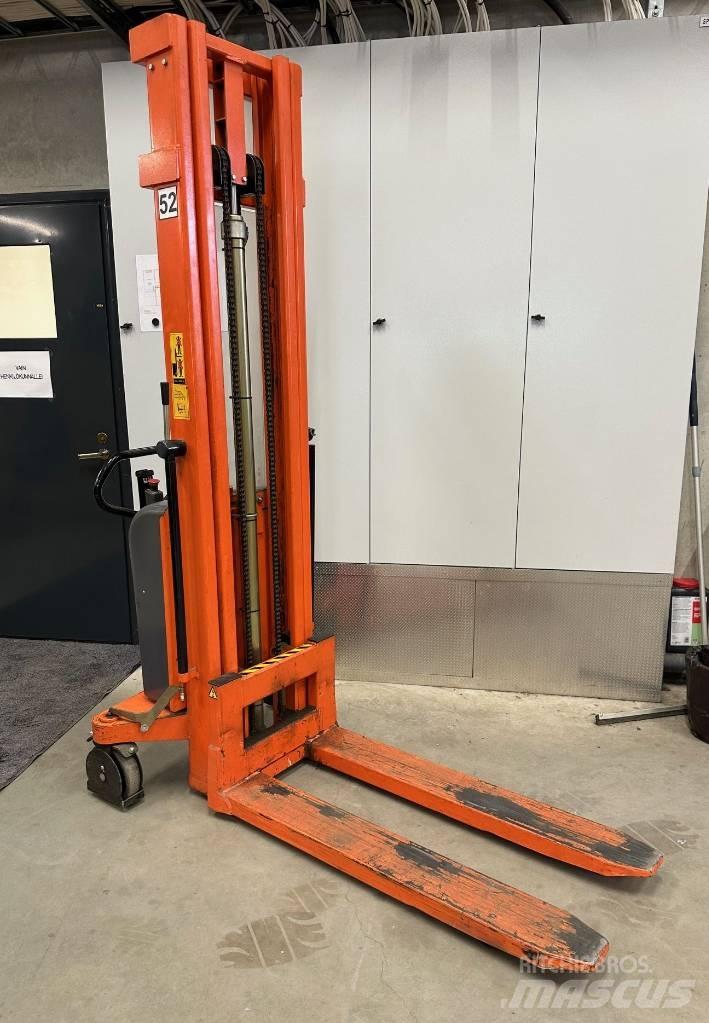 Rocla ELF 1001/3300 Hand pallet stackers