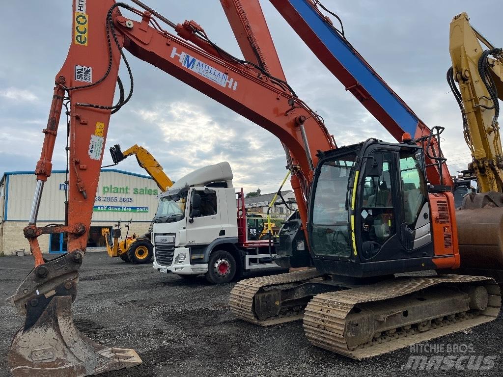 Hitachi ZX135 US-6 Crawler excavators