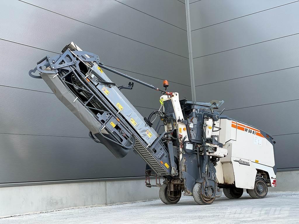 Wirtgen W 50 RI Asphalt cold milling machines