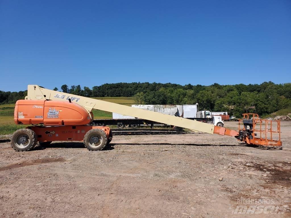 JLG 800 S Rough terrain trucks