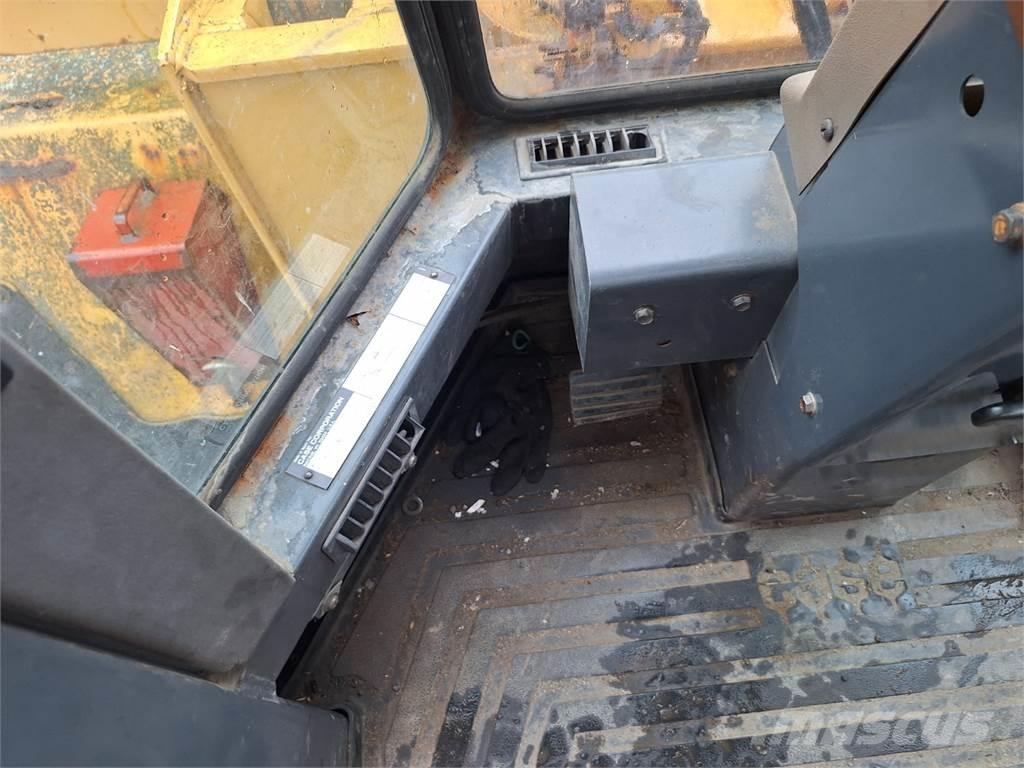 CASE 821 4X4 Construction - Others