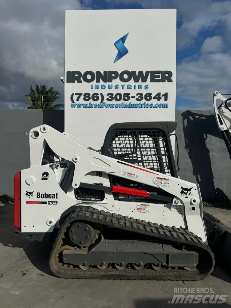 Bobcat T 740 Skid steer loaders