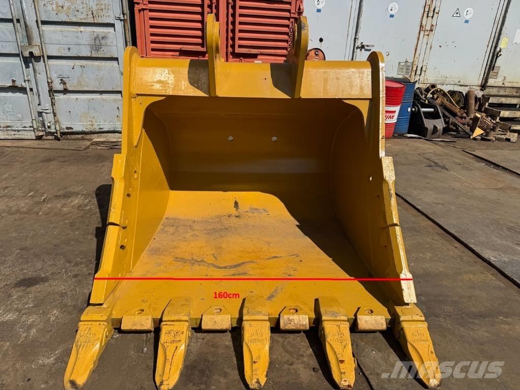 CAT 345 BUCKET Buckets