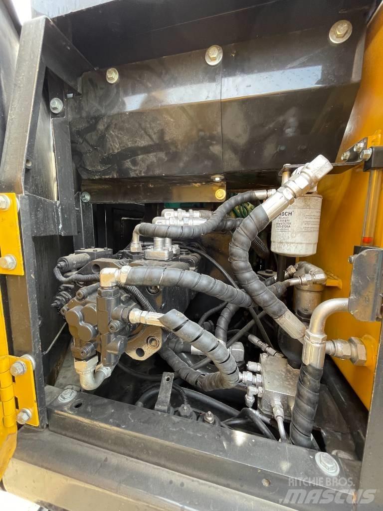 Volvo EC 140 Midi excavators  7t - 12t