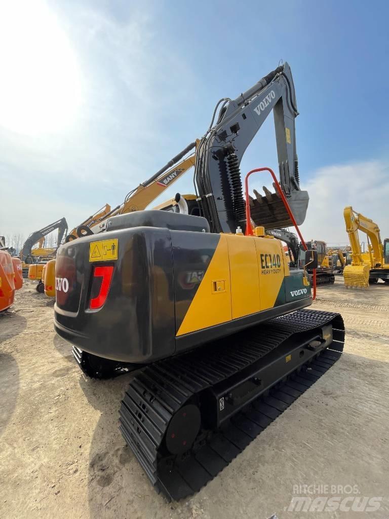 Volvo EC 140 Midi excavators  7t - 12t
