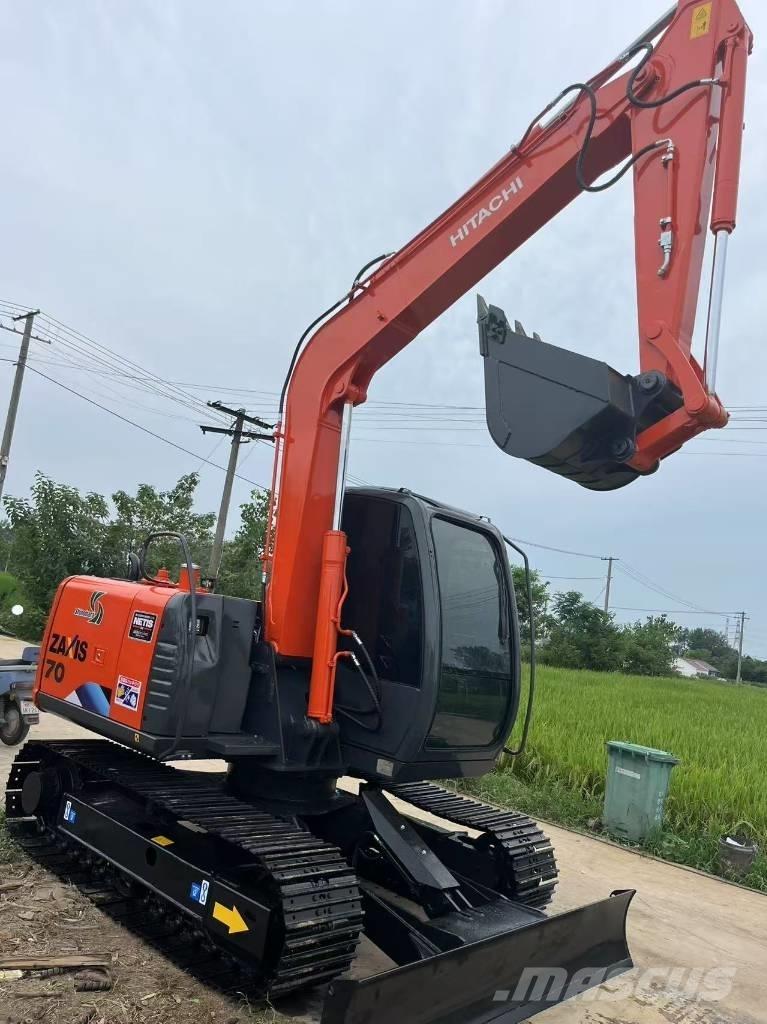 Hitachi ZX 70 Midi excavators  7t - 12t