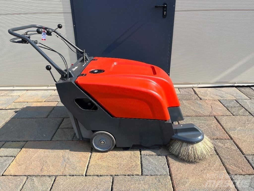 Hako B 800 Sweepers