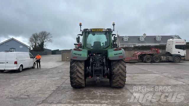 Fendt 716 Tractors