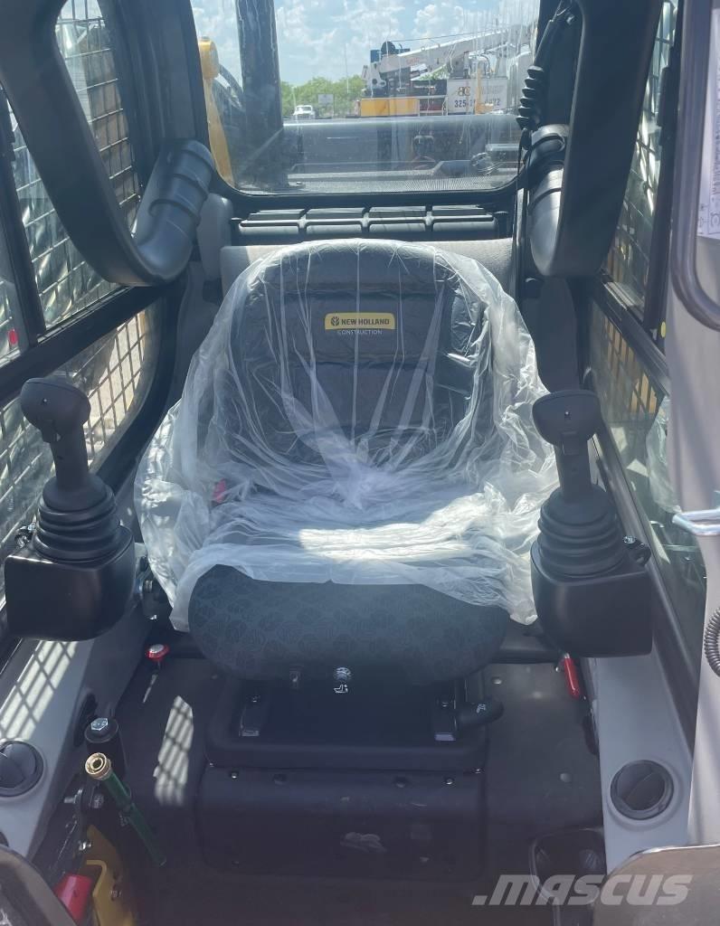New Holland C362 Skid steer loaders