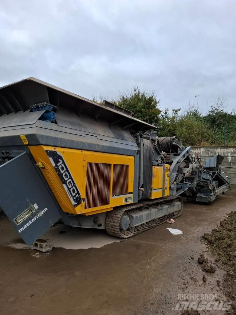 Rubble Master 100GO Mobile crushers