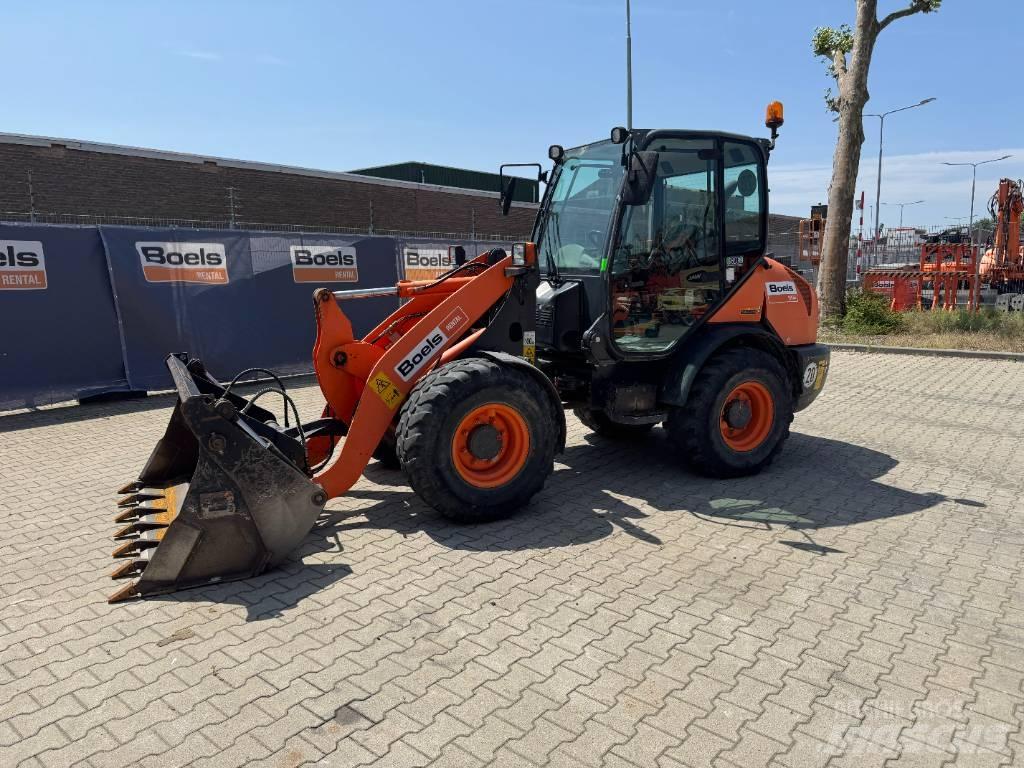 Komatsu WA70-7 Wheel loaders