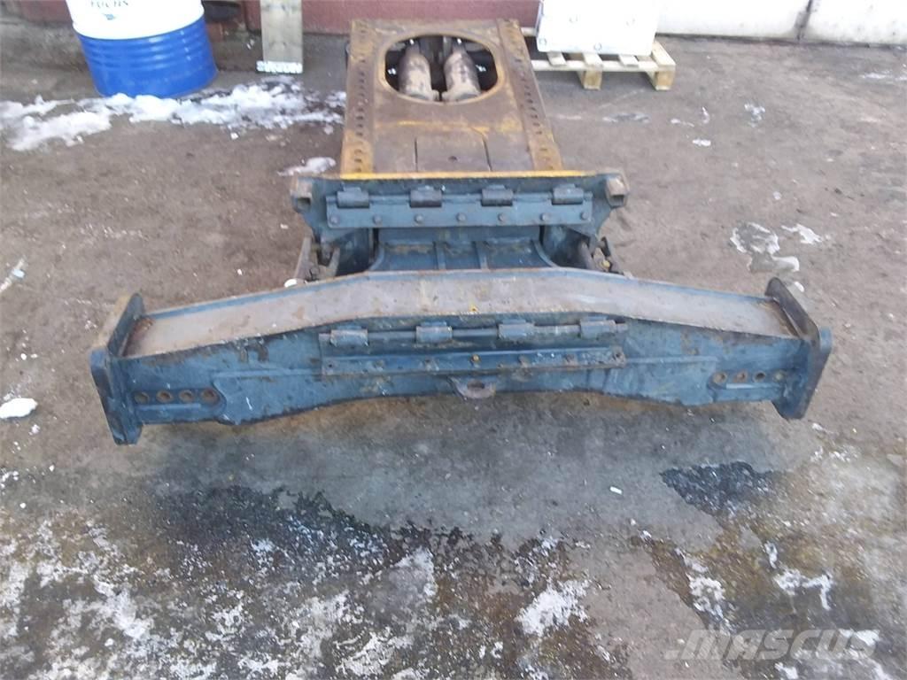 Ponsse 10WD Chassis and suspension