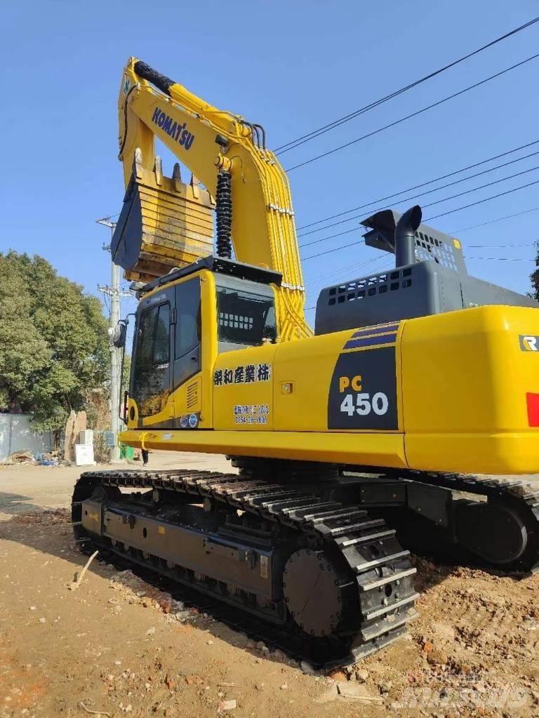 Komatsu PC450-8 Crawler excavators