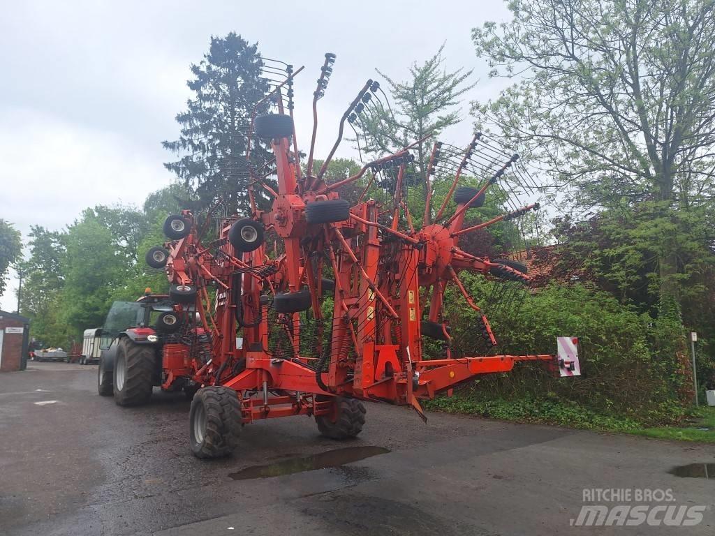 Kuhn GA 15021 Windrowers