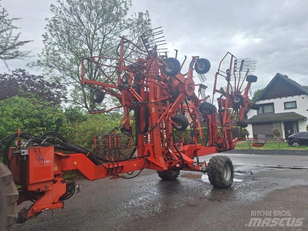 Kuhn GA 15021 Windrowers