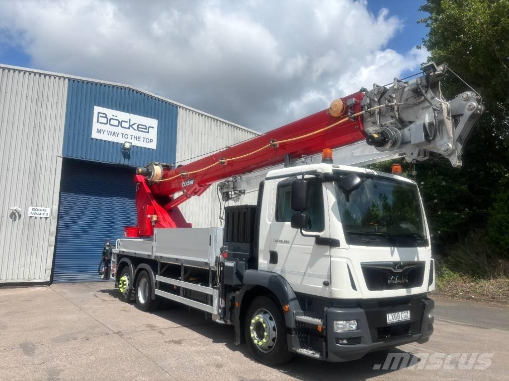 Böcker AK 46/6000 All terrain cranes