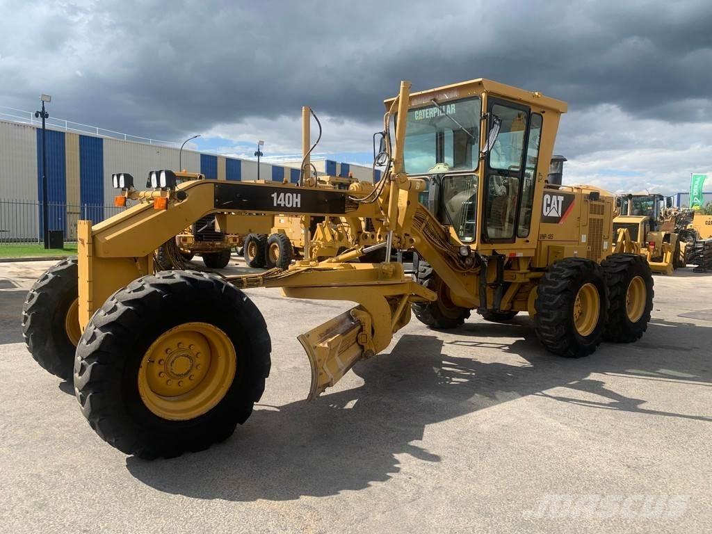 CAT 140 H Graders